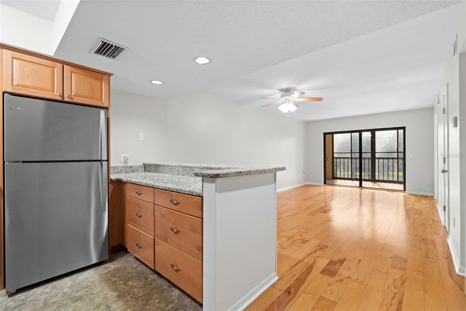 Image 7 of 40 For 12900 Vonn Road D202