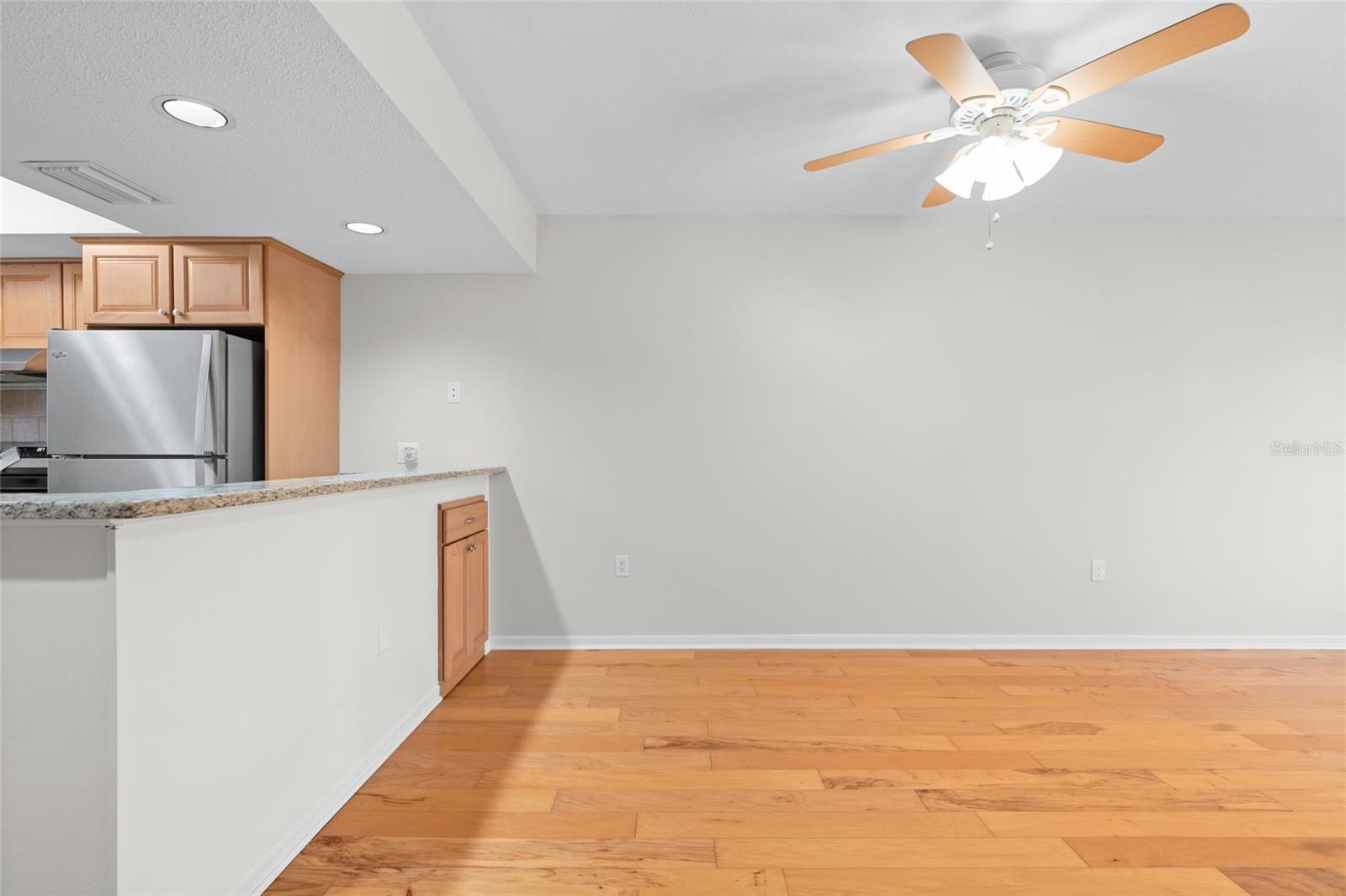 Image 9 of 40 For 12900 Vonn Road D202