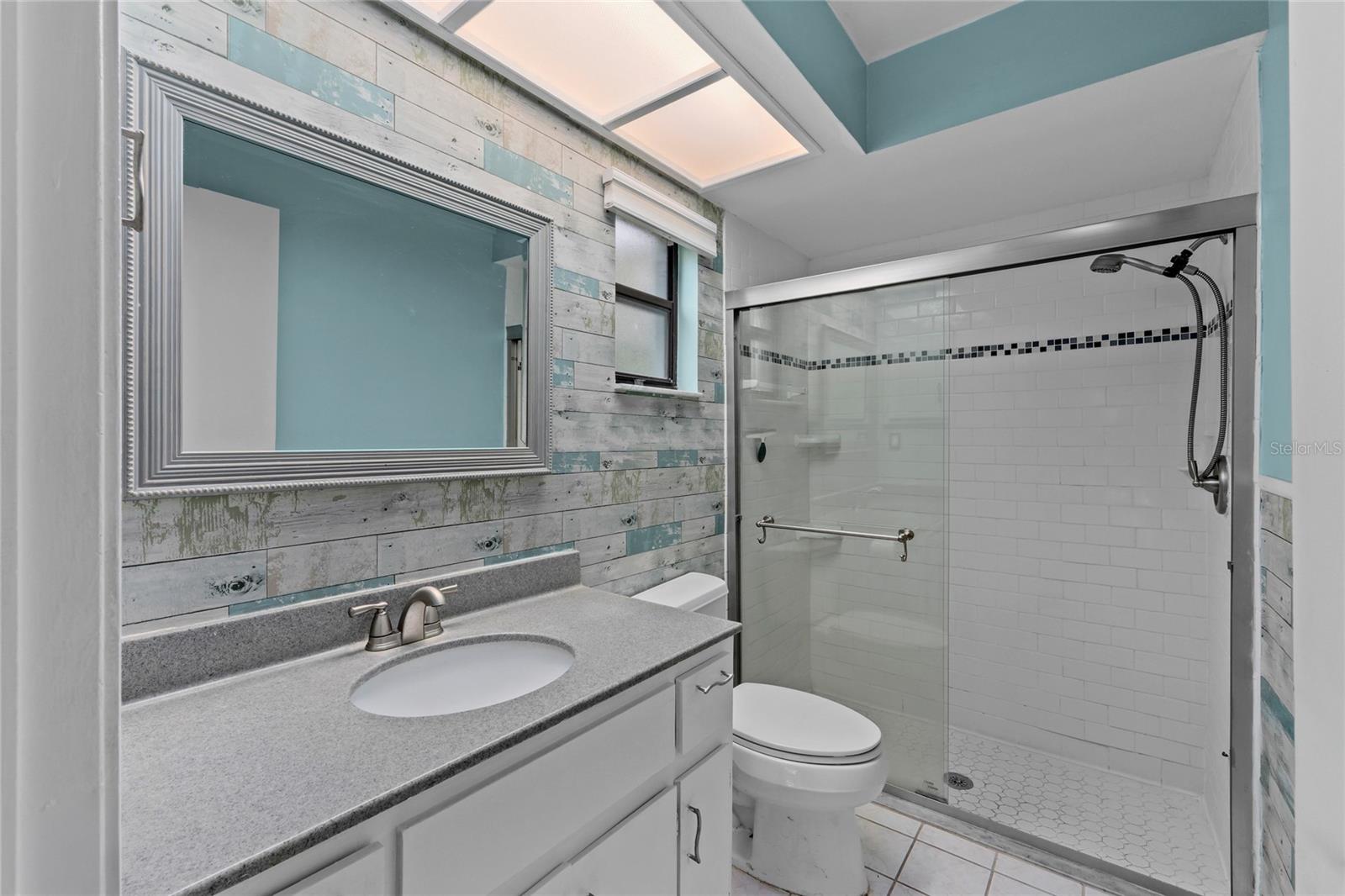 Image 8 of 25 For 3592 Fairway Forest Drive