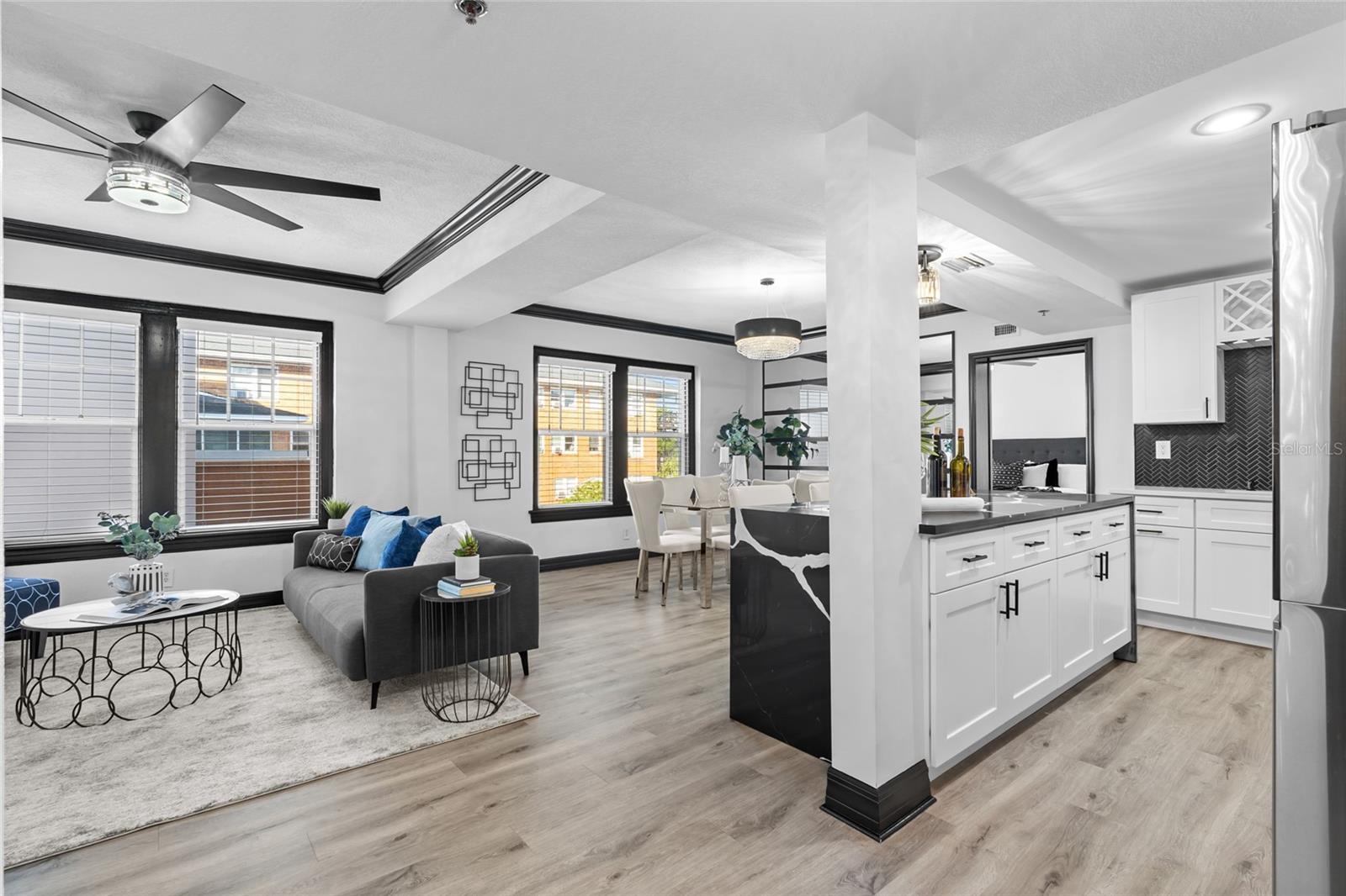 Image 2 of 30 For 219 4th Avenue N 201