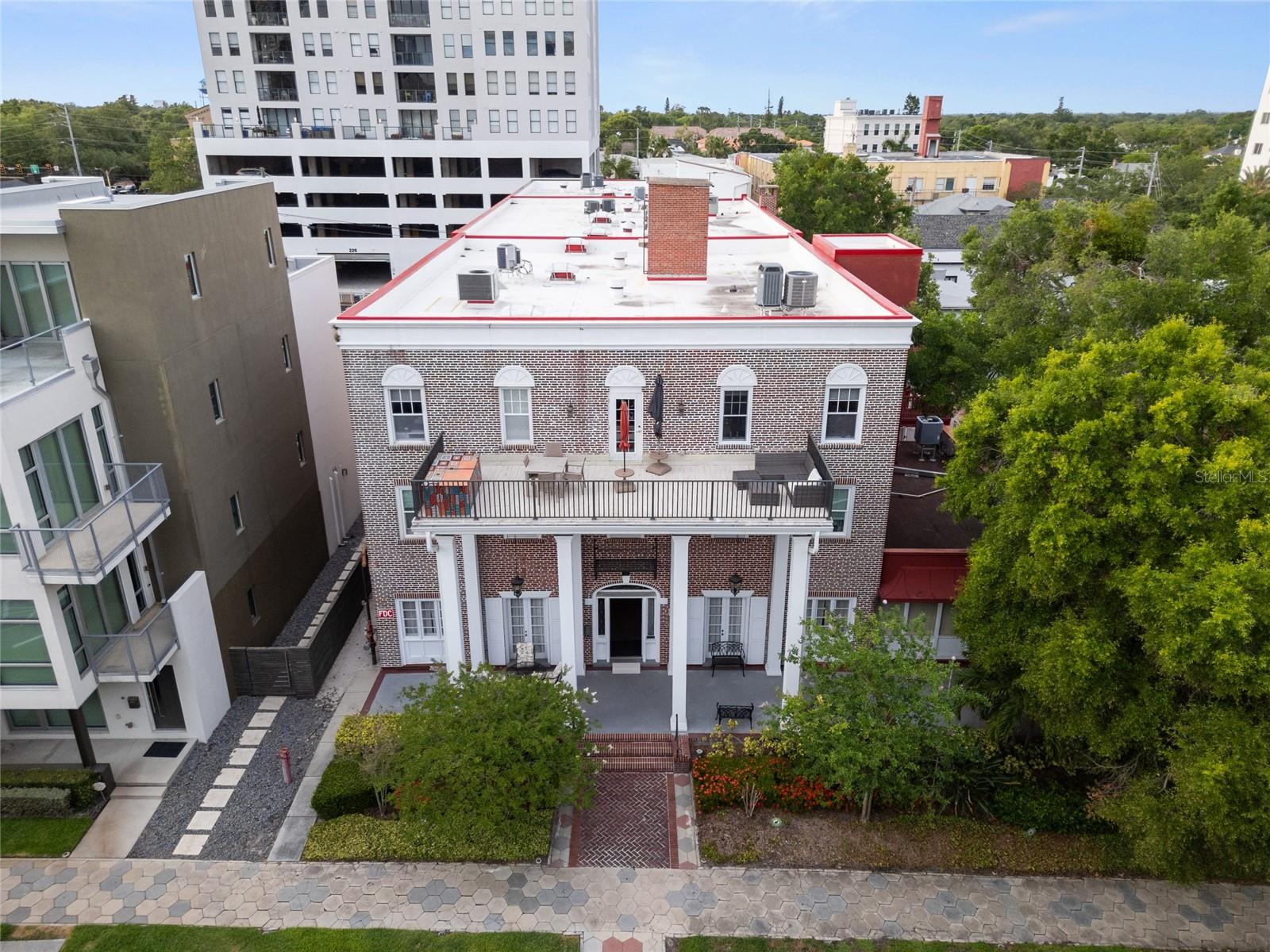 Image 30 of 30 For 219 4th Avenue N 201