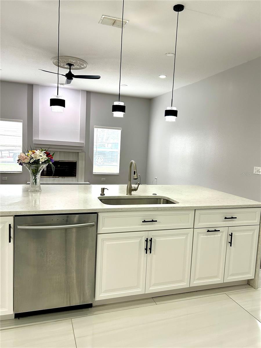 Image 17 of 63 For 12221 Anne Kenia Drive