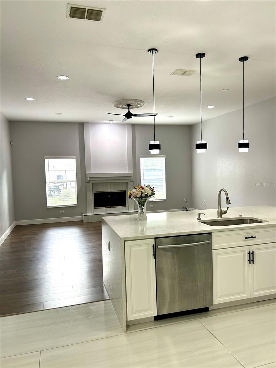 Image 20 of 63 For 12221 Anne Kenia Drive