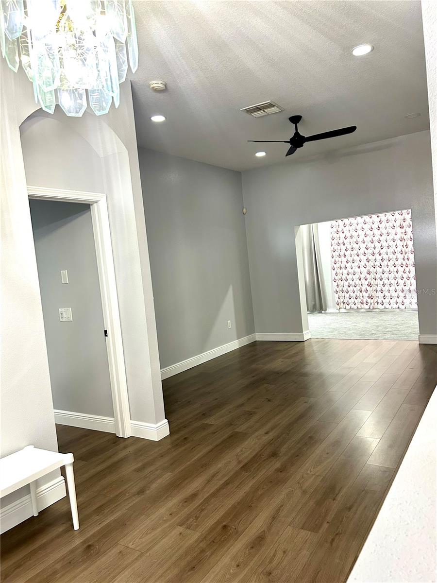 Image 26 of 63 For 12221 Anne Kenia Drive