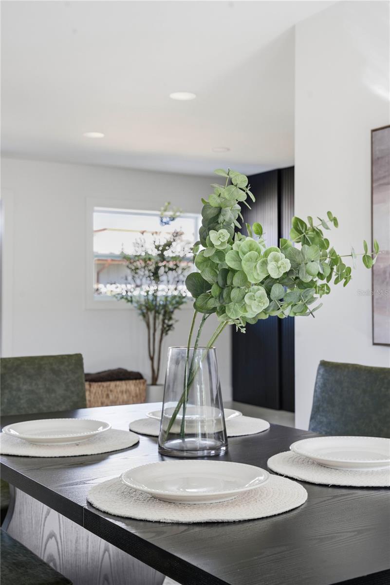 Listing photo id 24 for 4808 Bay Court Avenue