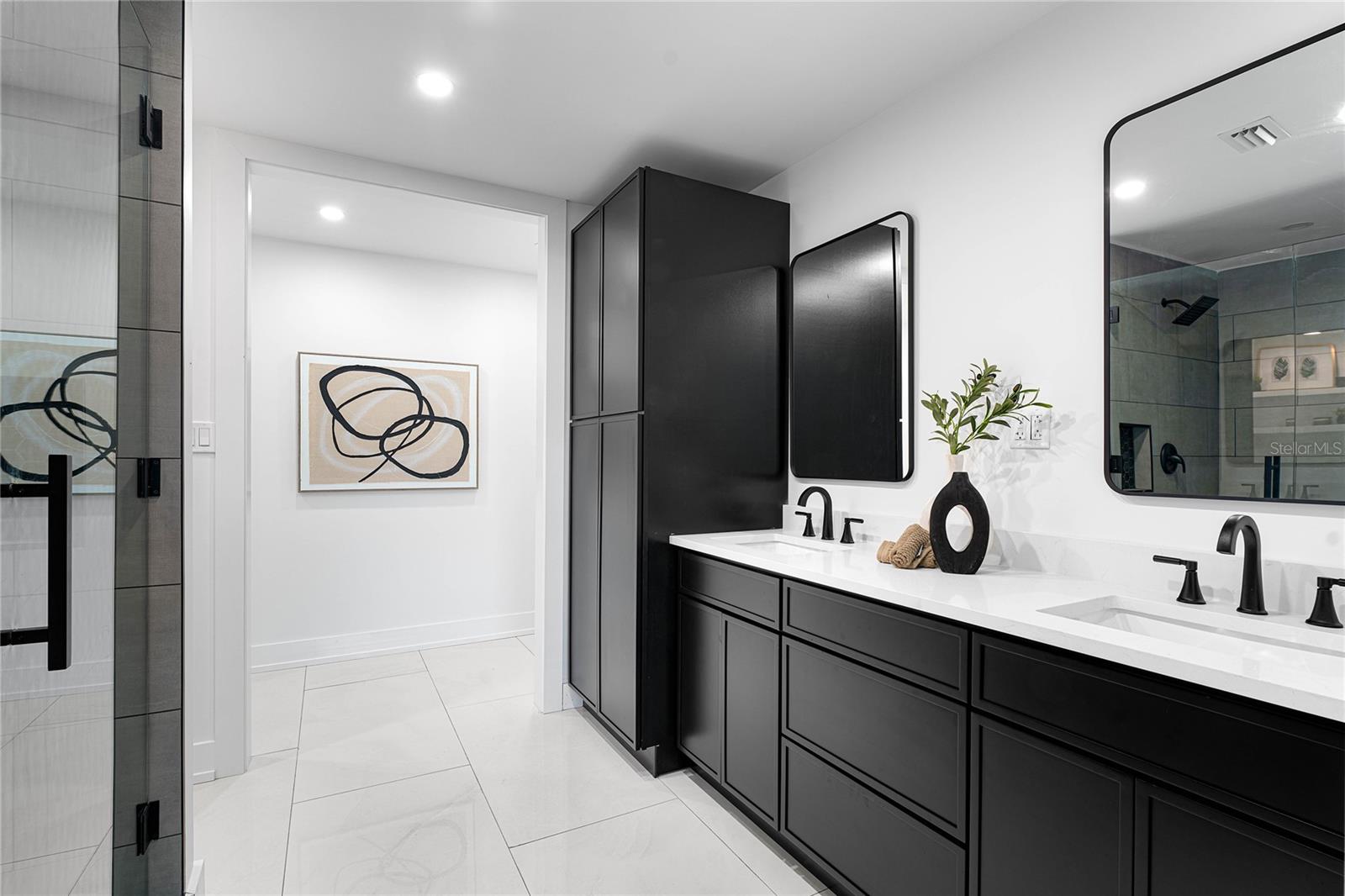 Listing photo id 31 for 4808 Bay Court Avenue