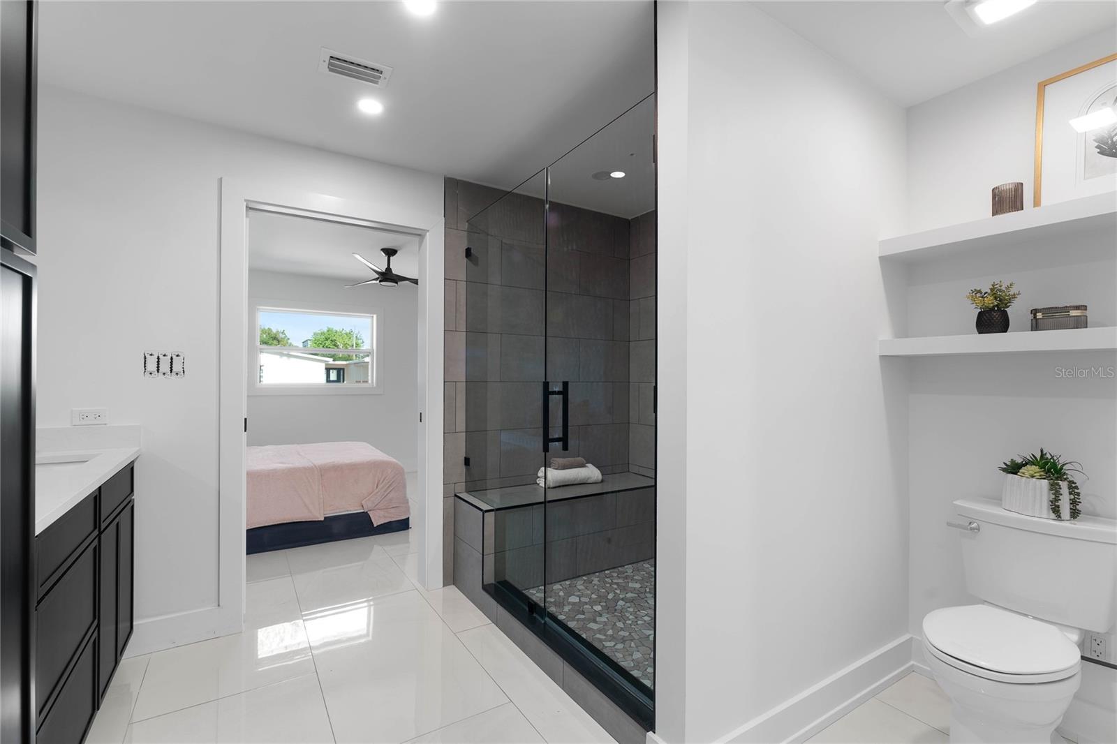 Listing photo id 34 for 4808 Bay Court Avenue