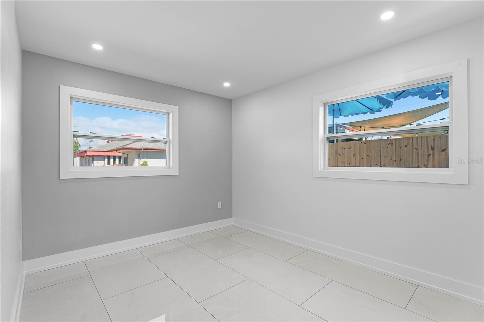 Listing photo id 37 for 4808 Bay Court Avenue