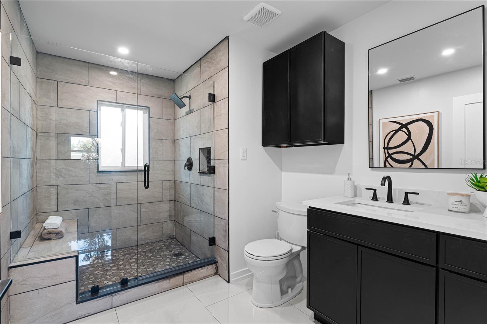 Listing photo id 39 for 4808 Bay Court Avenue