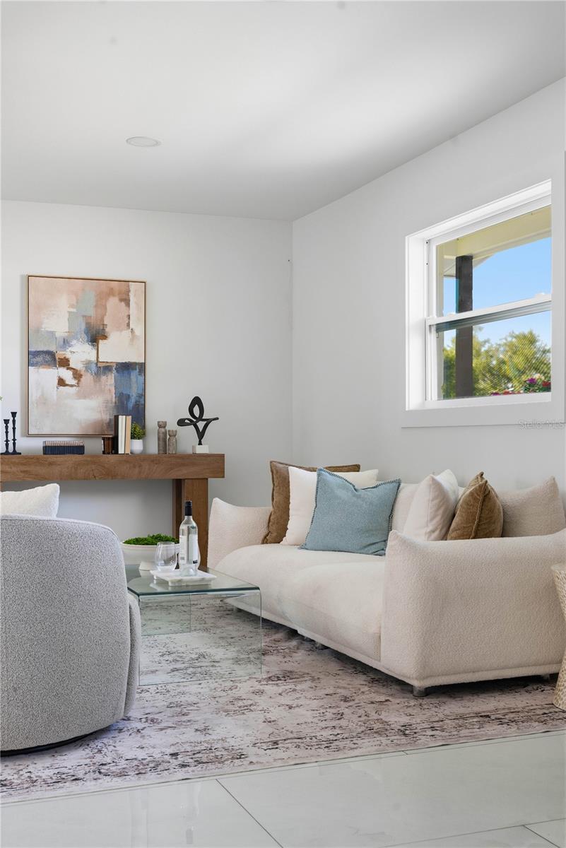 Listing photo id 7 for 4808 Bay Court Avenue