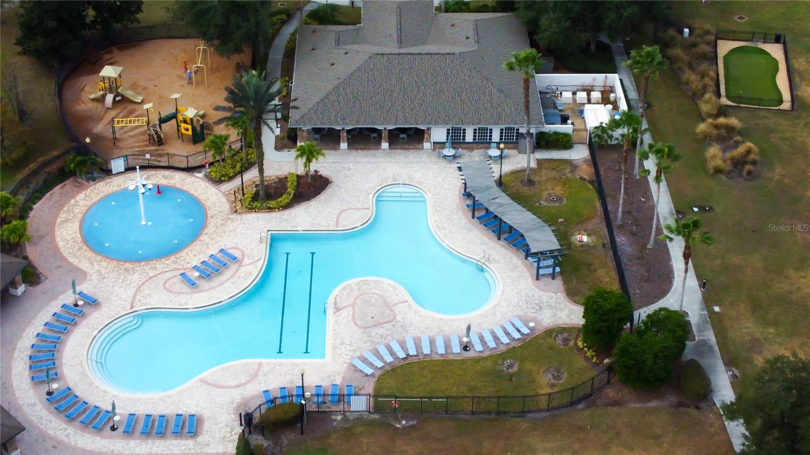 Listing photo id 54 for 6019 Cape Loop