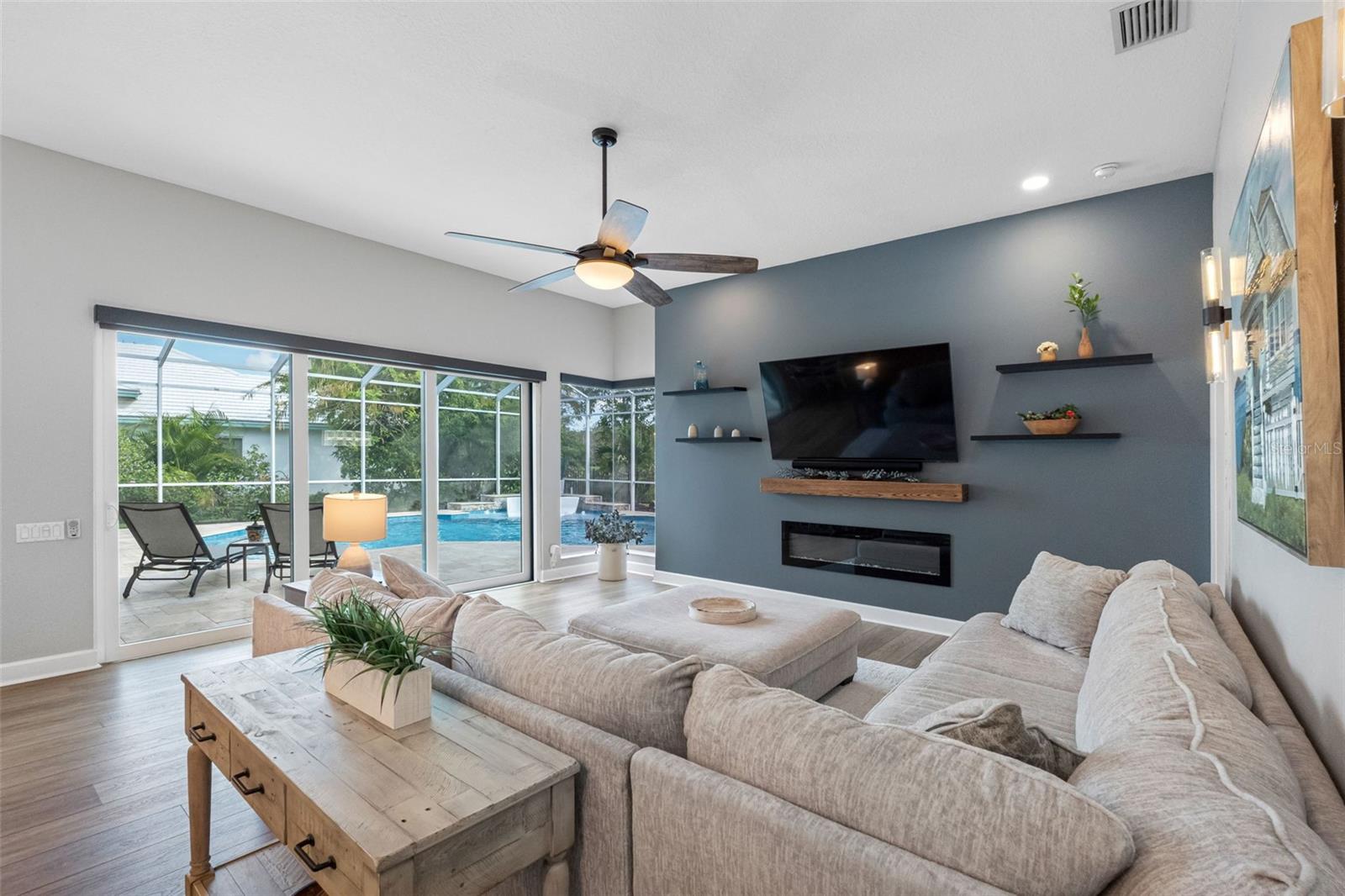 Image 10 of 60 For 7444 Watersilk Drive N