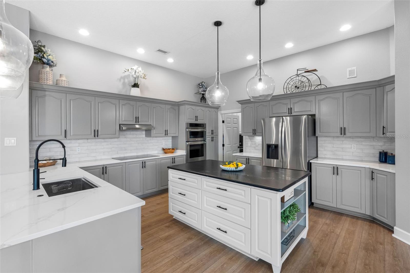 Image 15 of 60 For 7444 Watersilk Drive N