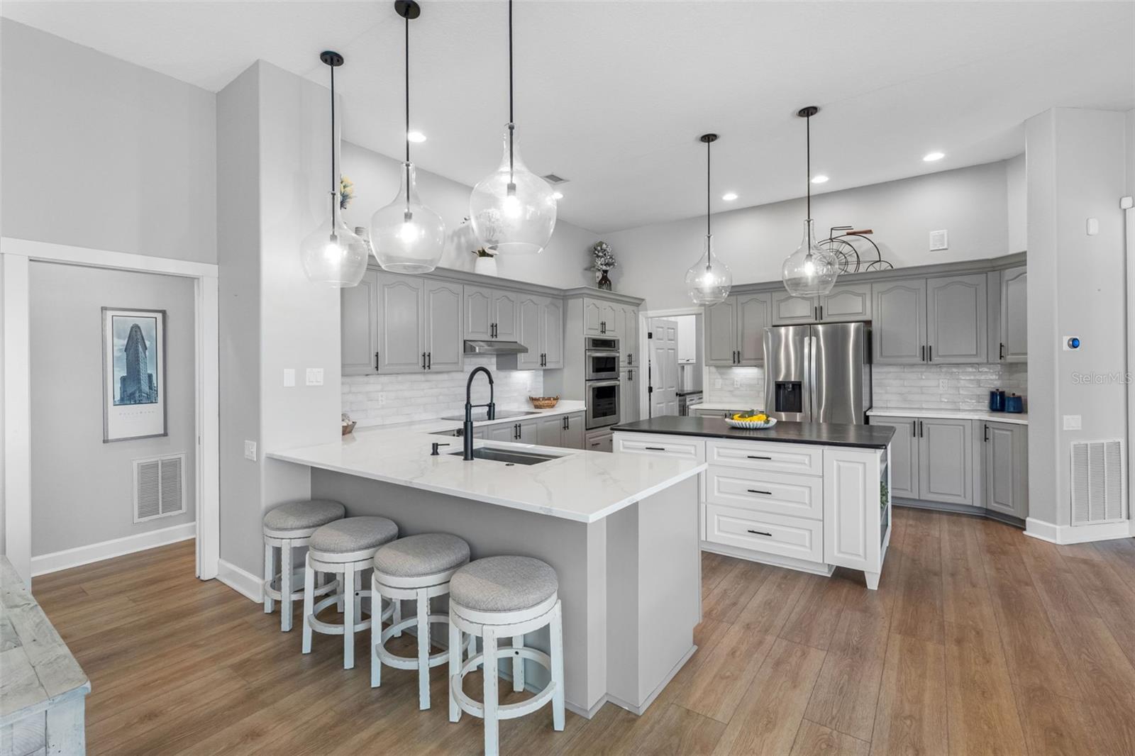 Image 17 of 60 For 7444 Watersilk Drive N