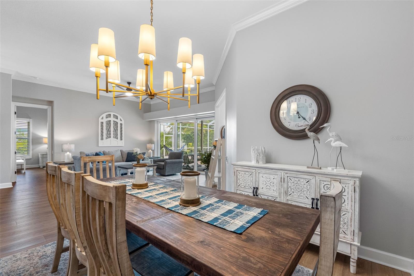 Image 18 of 60 For 7444 Watersilk Drive N