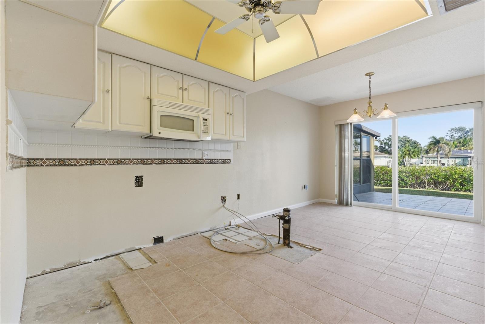 Image 10 of 32 For 6397 Cape Hatteras Way Ne 3