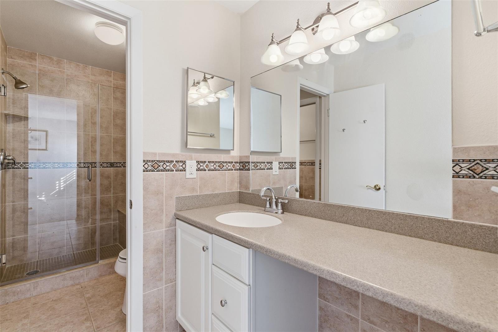 Image 16 of 32 For 6397 Cape Hatteras Way Ne 3