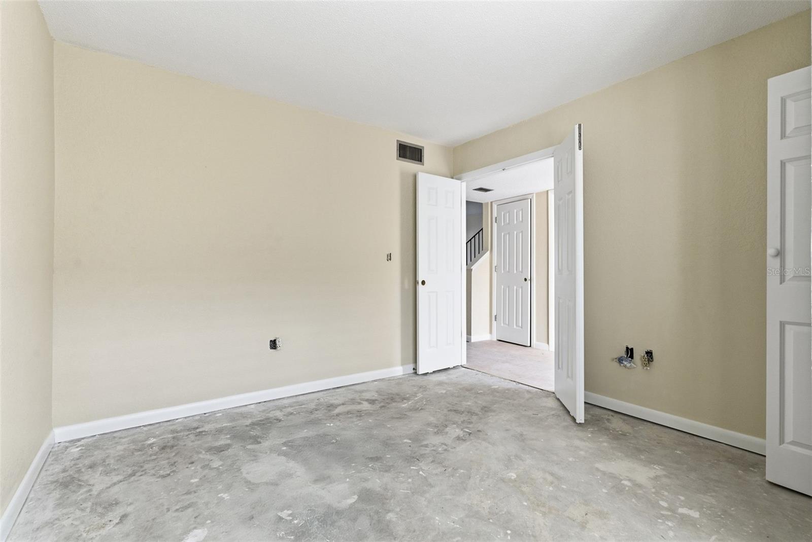 Image 7 of 32 For 6397 Cape Hatteras Way Ne 3