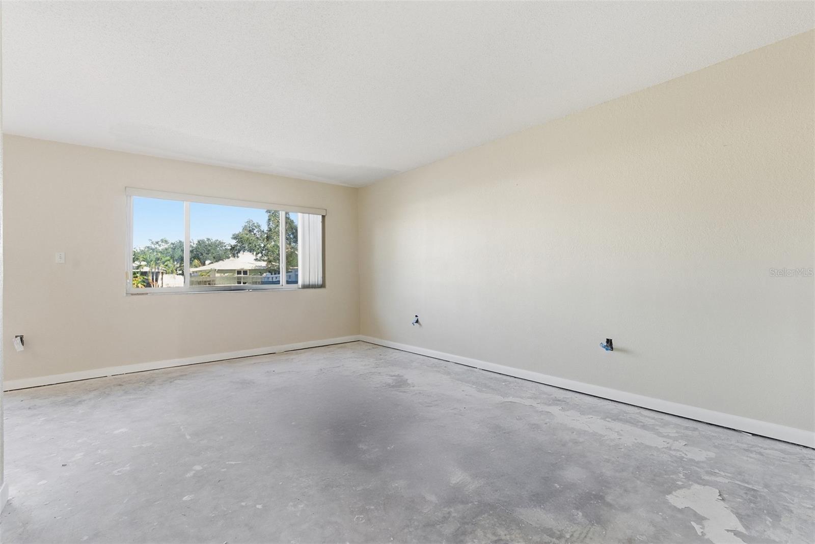 Image 8 of 32 For 6397 Cape Hatteras Way Ne 3