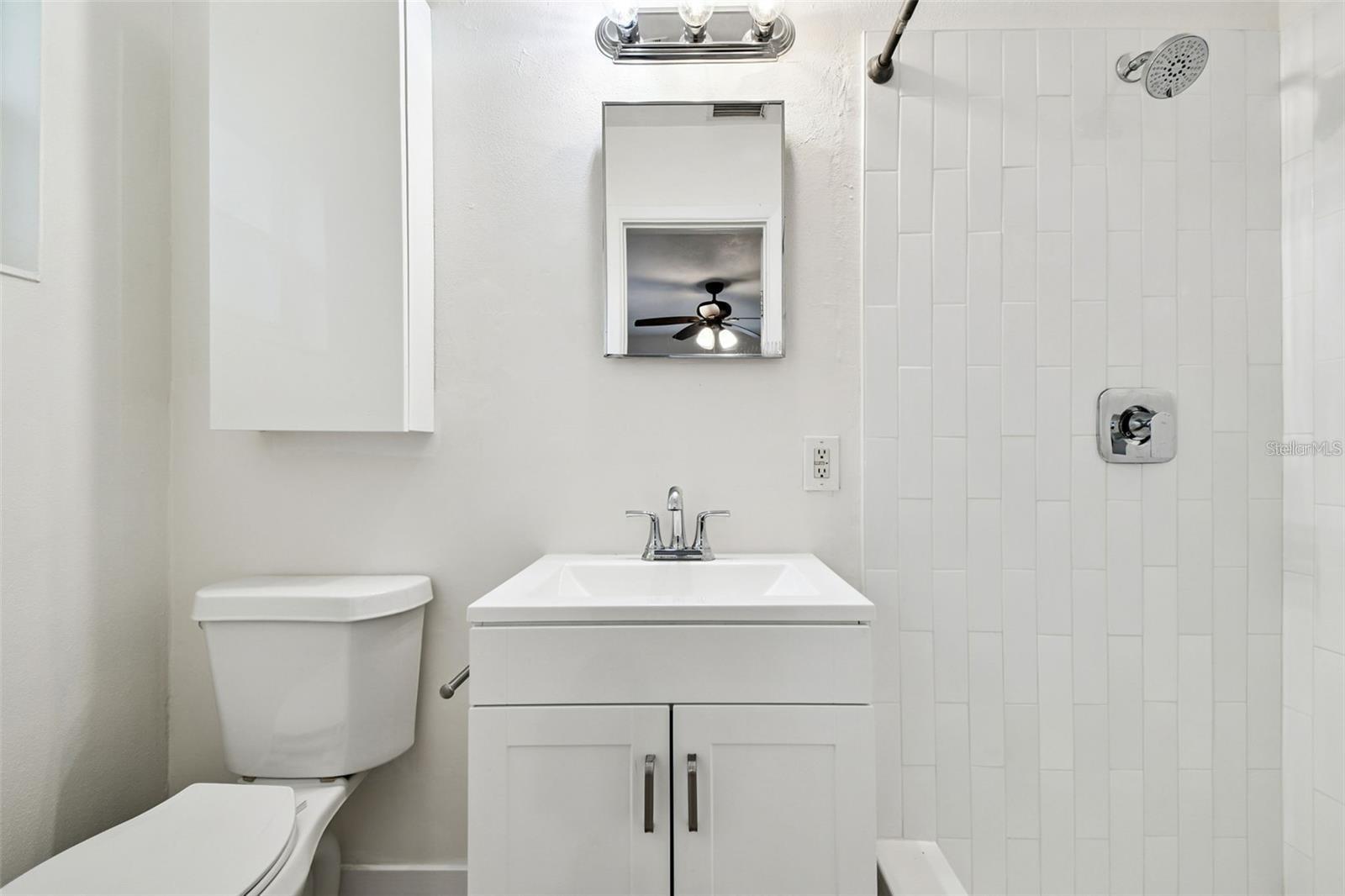 Image 10 of 16 For 4545 37th Avenue N