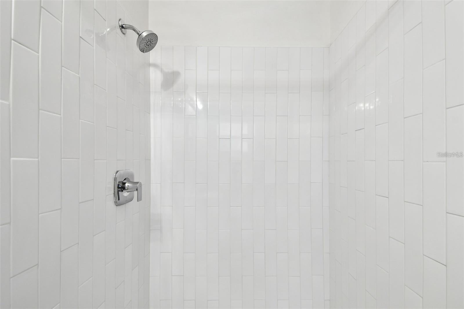 Image 11 of 16 For 4545 37th Avenue N