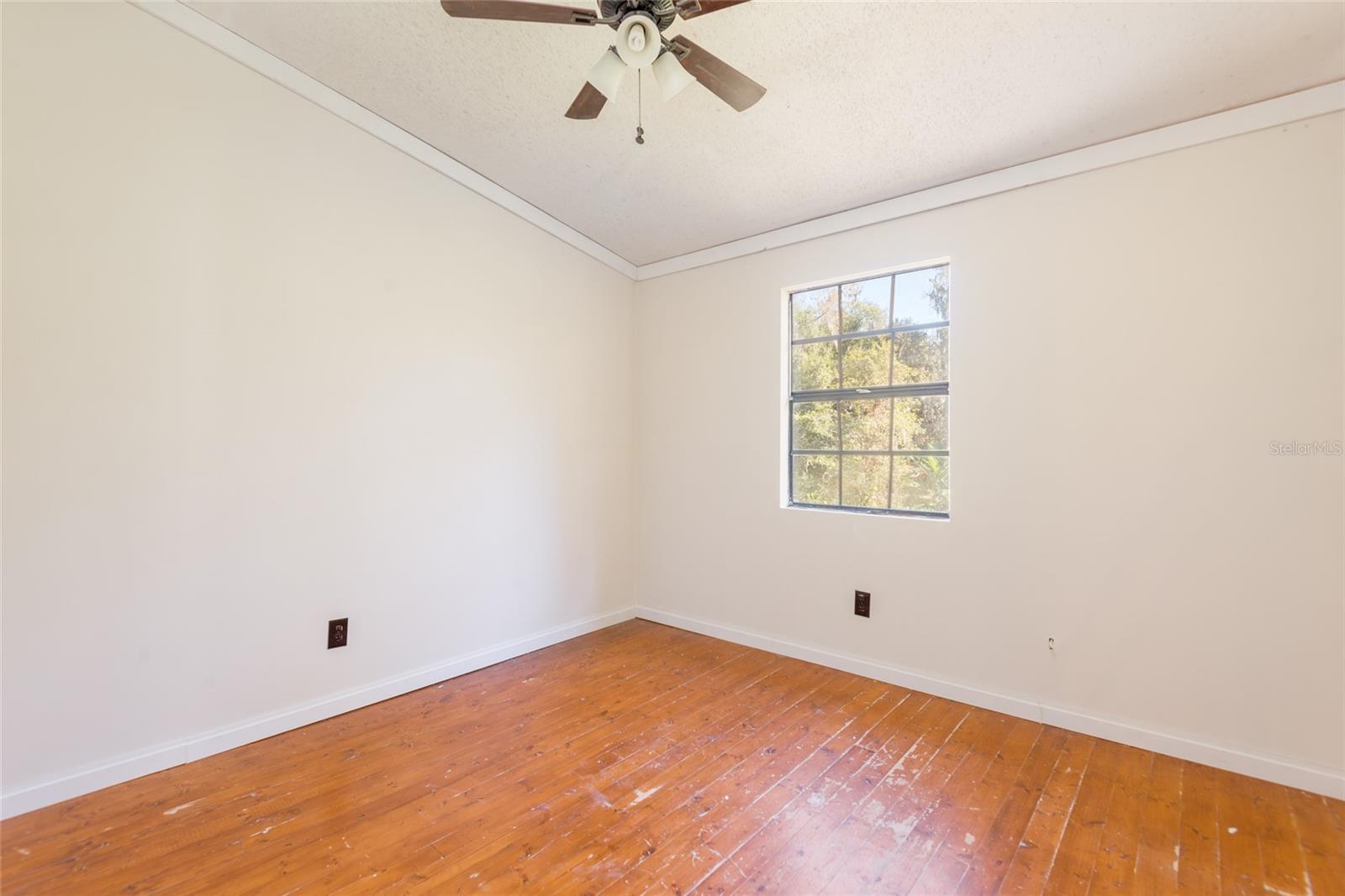 Image 26 of 58 For 2641 Mcintosh Road