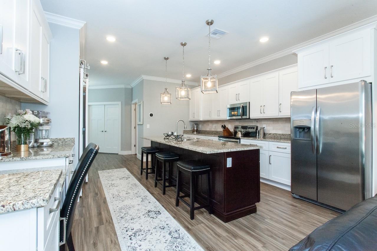 Image 11 of 21 For 1273 Savona Drive Ne