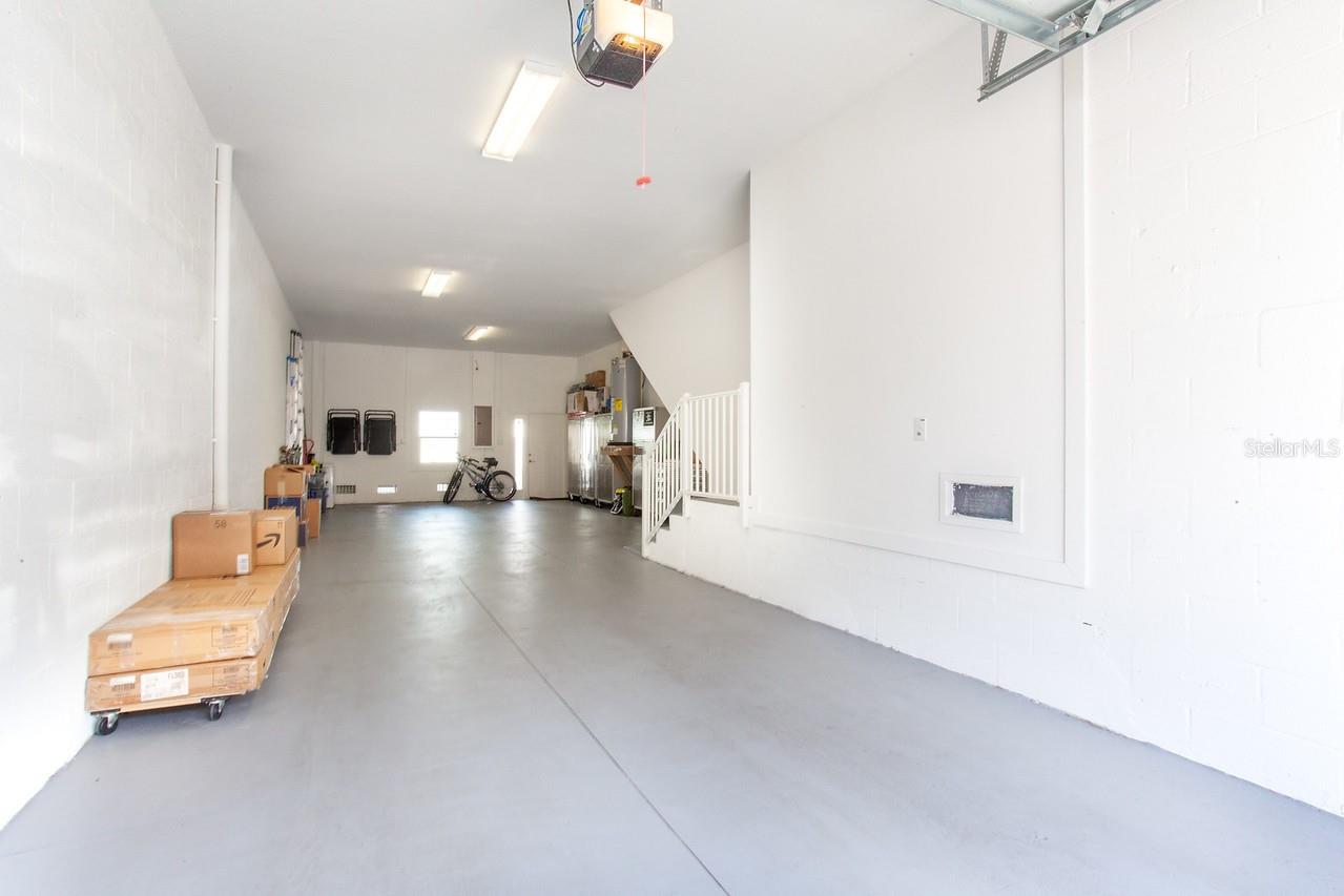 Image 19 of 21 For 1273 Savona Drive Ne