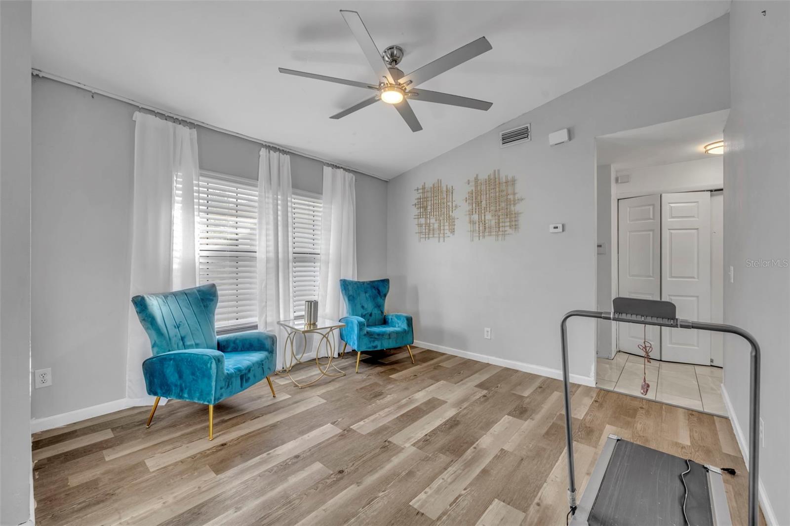 Image 10 of 55 For 15215 39th Circle