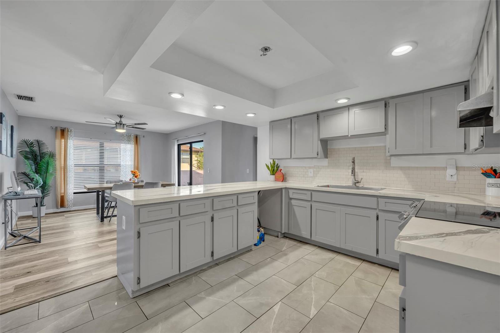 Image 17 of 55 For 15215 39th Circle