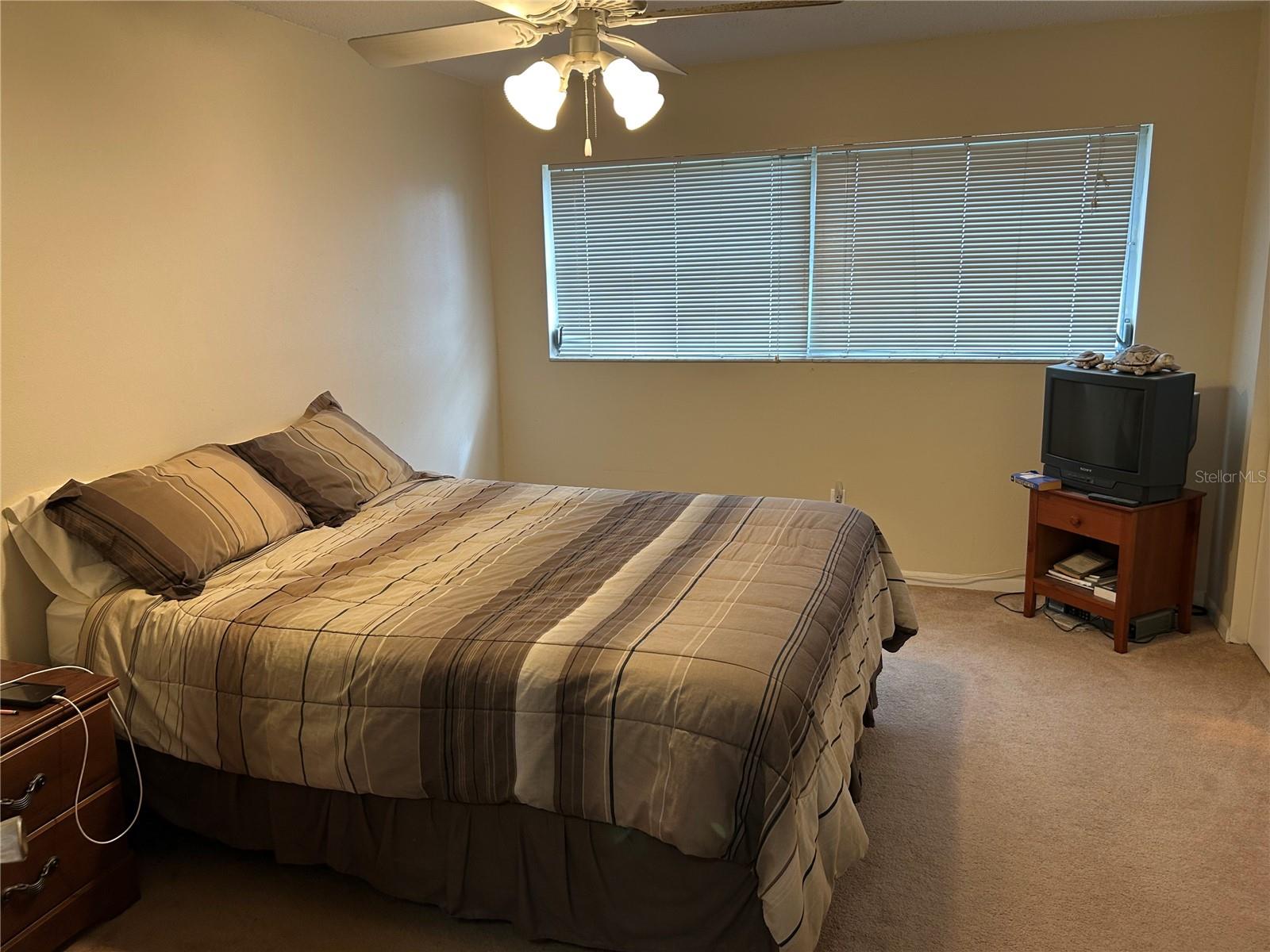 Image 11 of 16 For 8465 Calais N