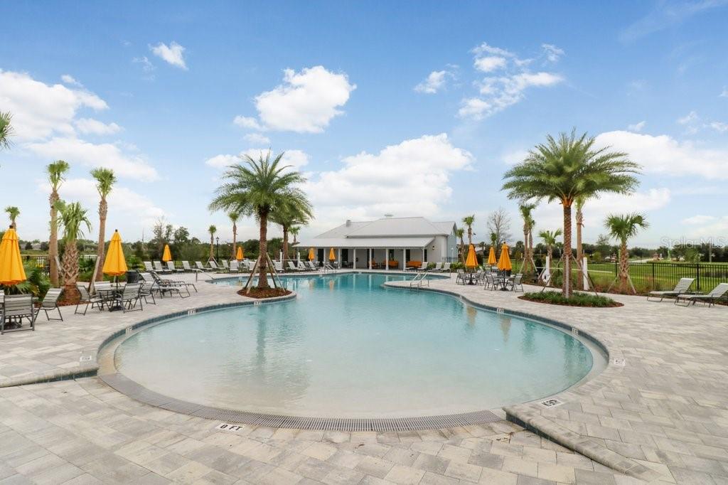 Image 37 of 39 For 33570 Darley Dale Trail