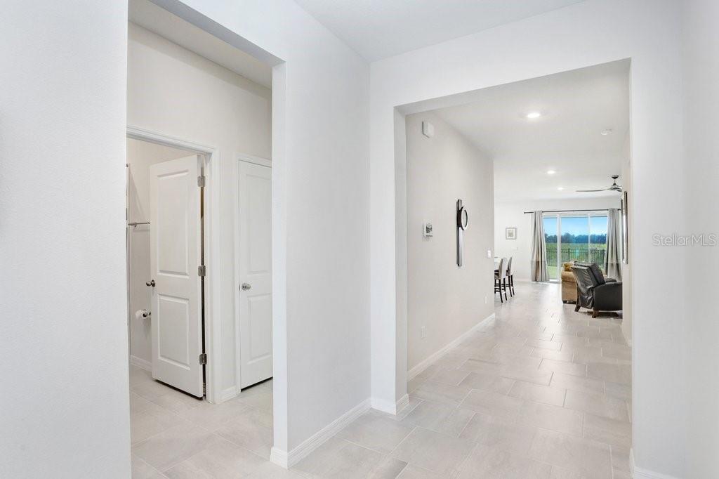 Image 6 of 39 For 33570 Darley Dale Trail