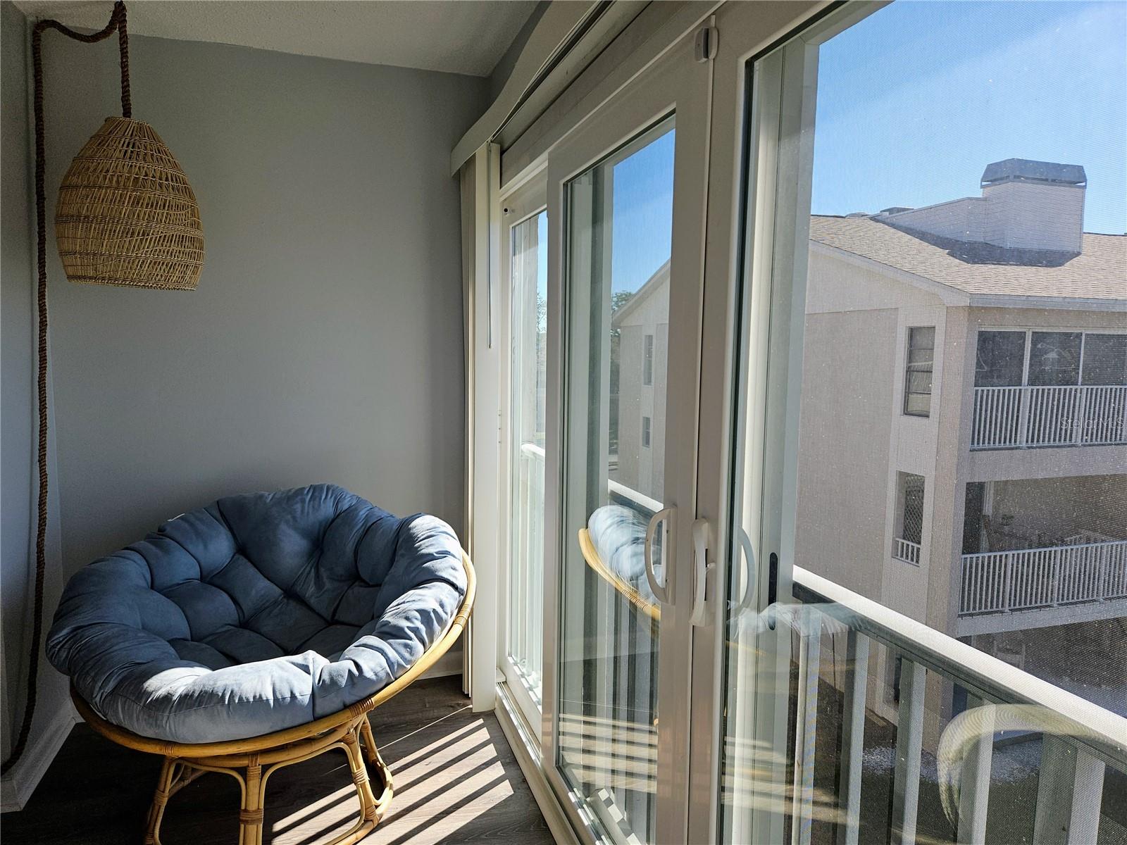 Image 25 of 52 For 255 Capri Circle N 25