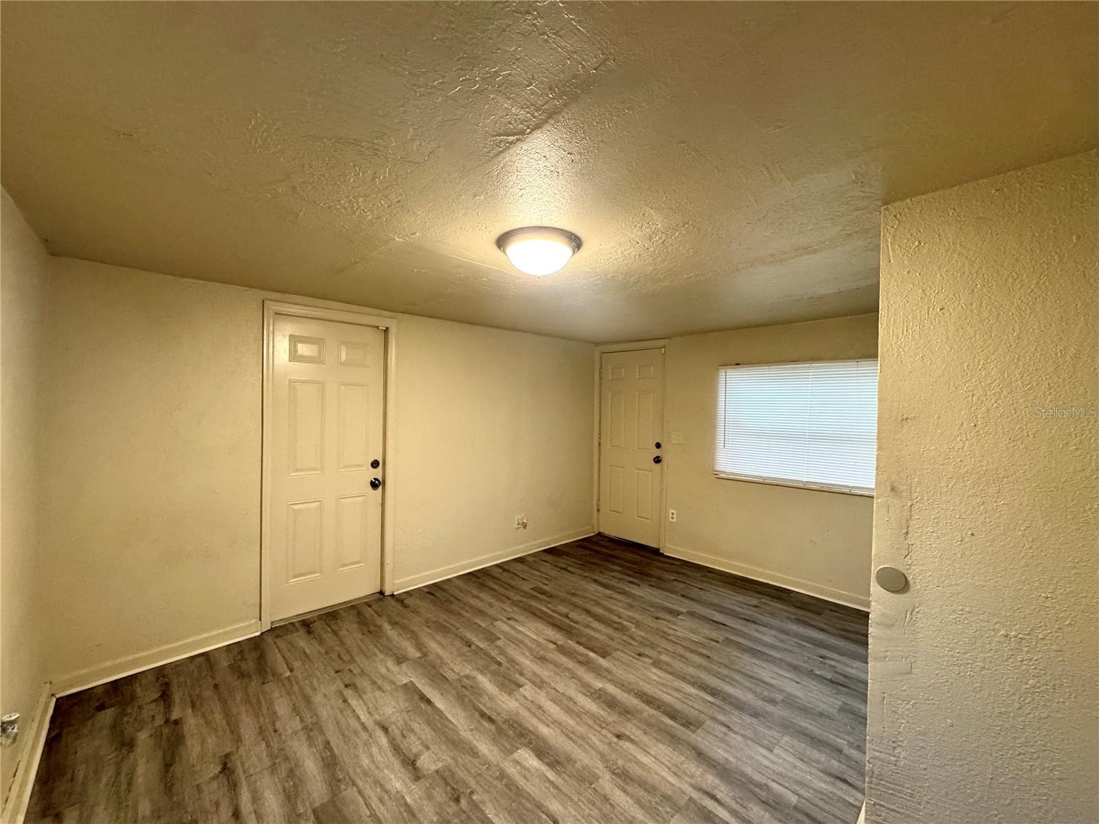 Image 11 of 23 For 665 26th Avenue S