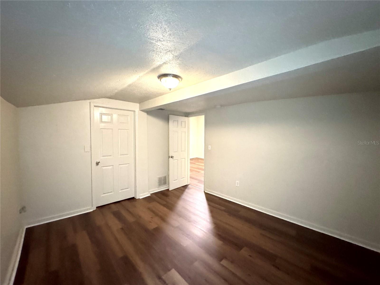 Image 14 of 23 For 665 26th Avenue S