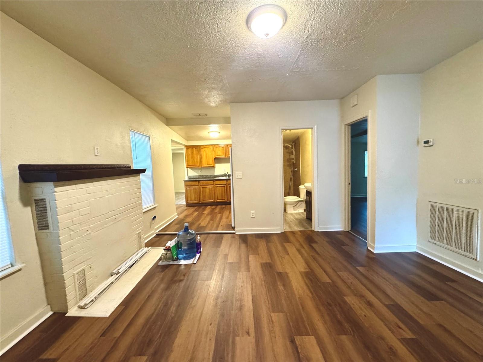 Image 9 of 23 For 665 26th Avenue S