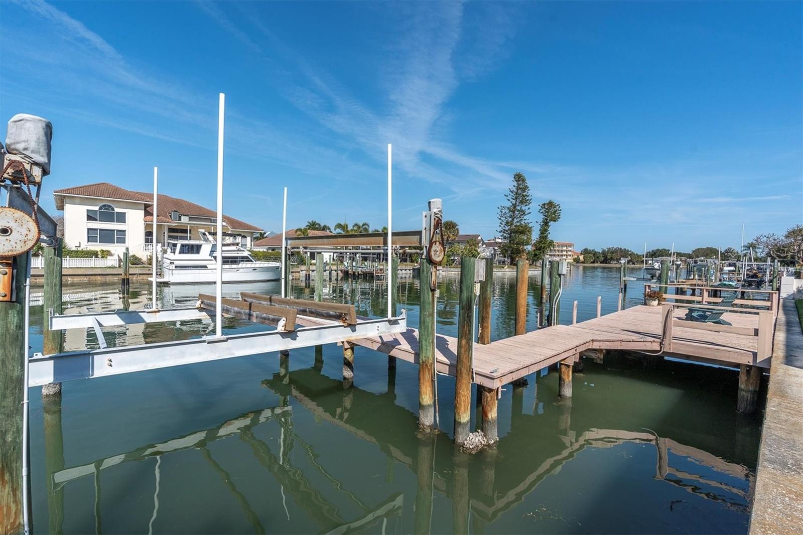 Image 49 of 66 For 4961 61st Avenue S