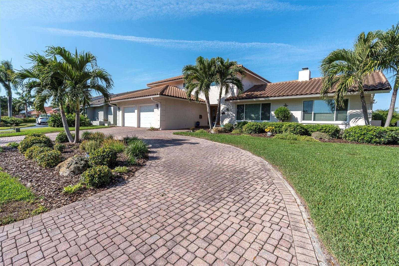 Image 55 of 66 For 4961 61st Avenue S