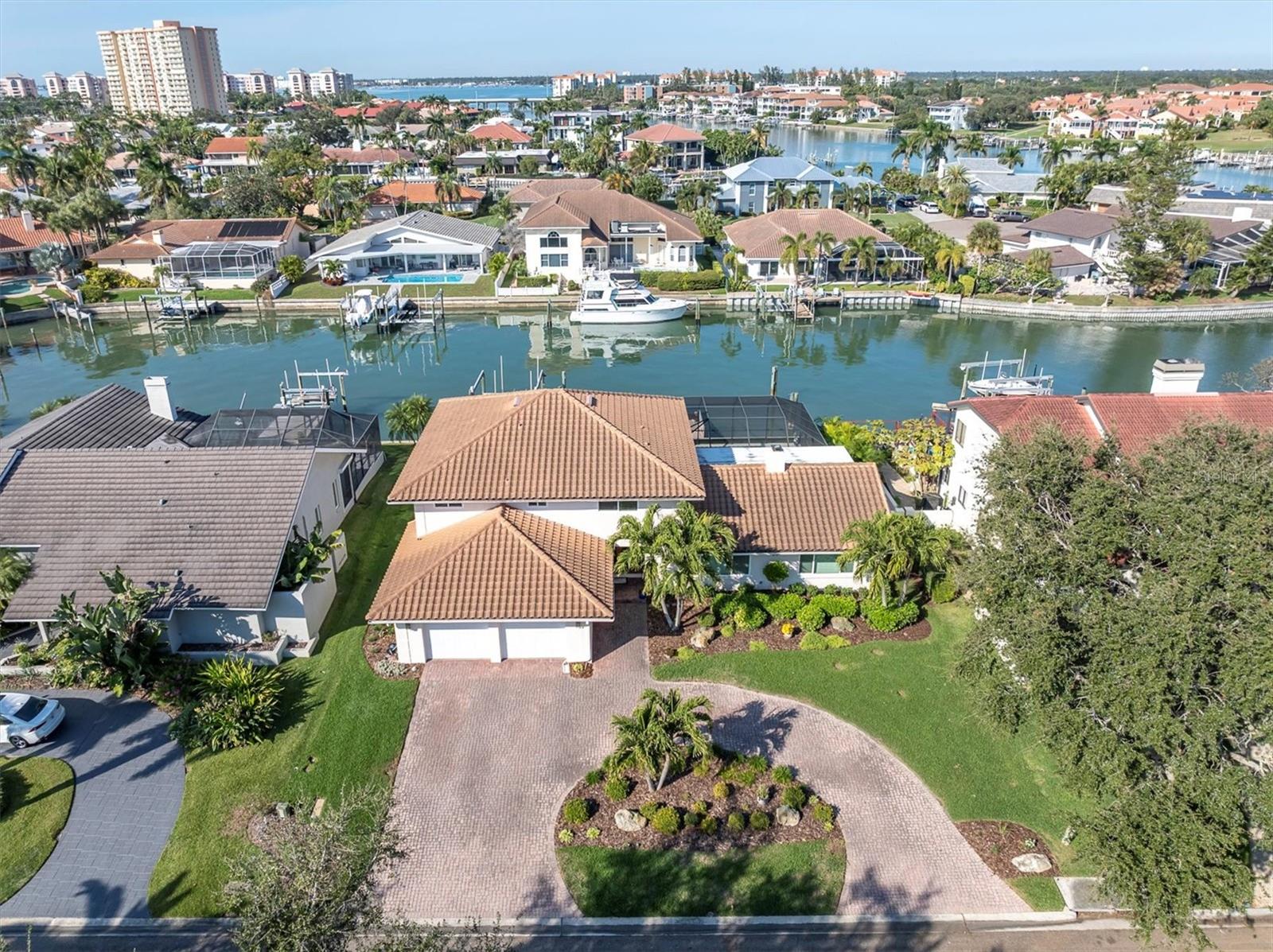 Image 6 of 66 For 4961 61st Avenue S