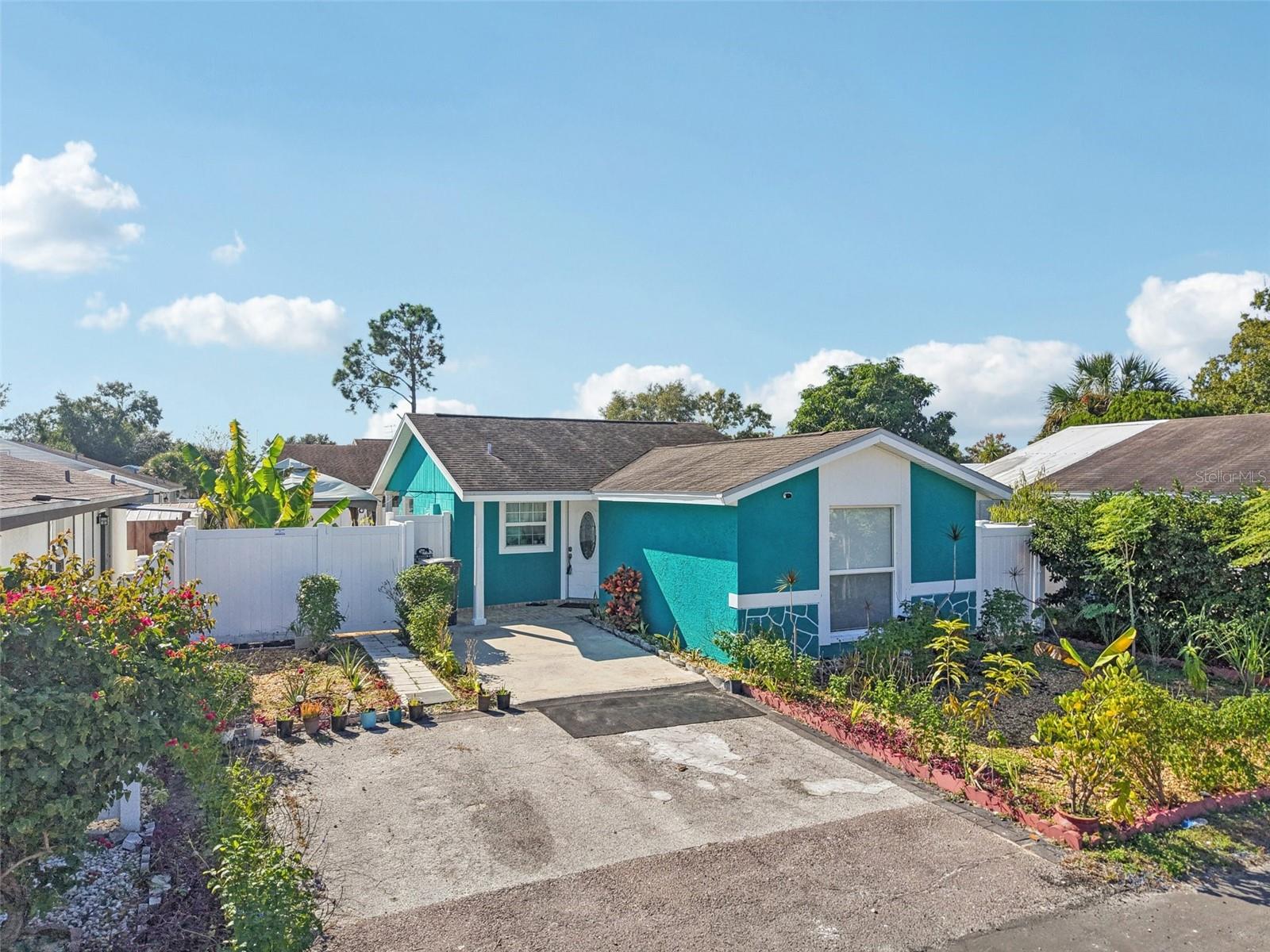 Details for 9126 Baymeadow Court, TAMPA, FL 33615