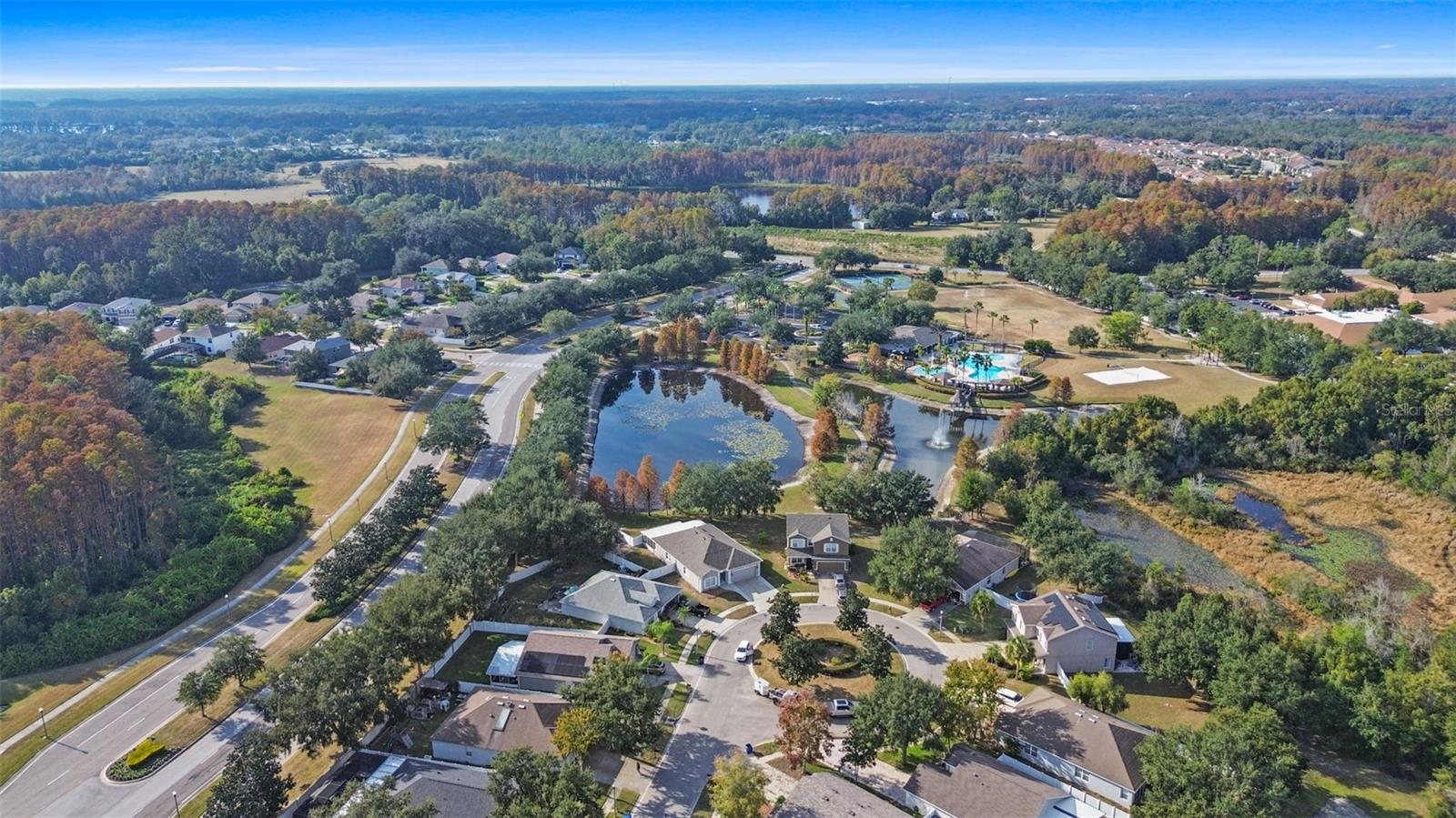 Listing photo id 28 for 6237 Dainty Bess Court