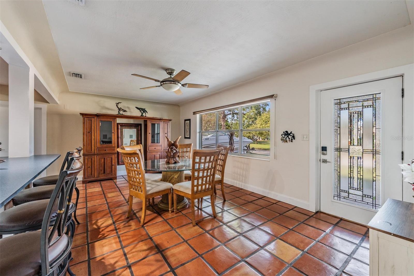 Image 14 of 52 For 9854 51st Avenue N