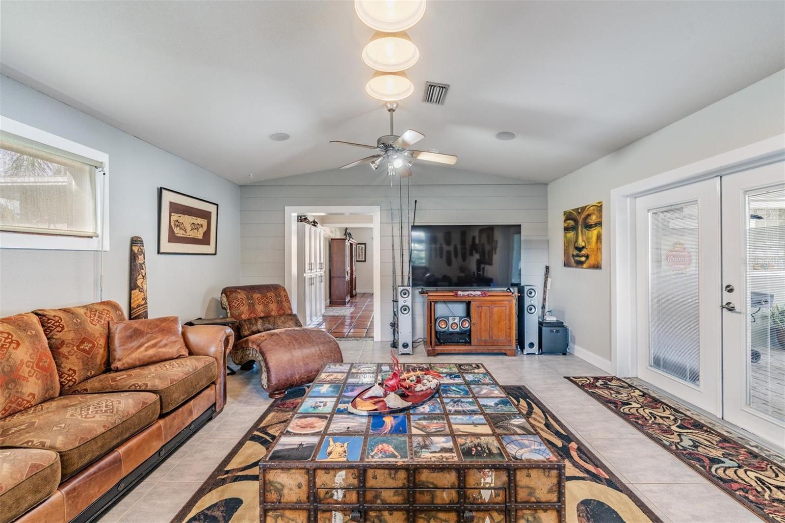 Image 19 of 52 For 9854 51st Avenue N