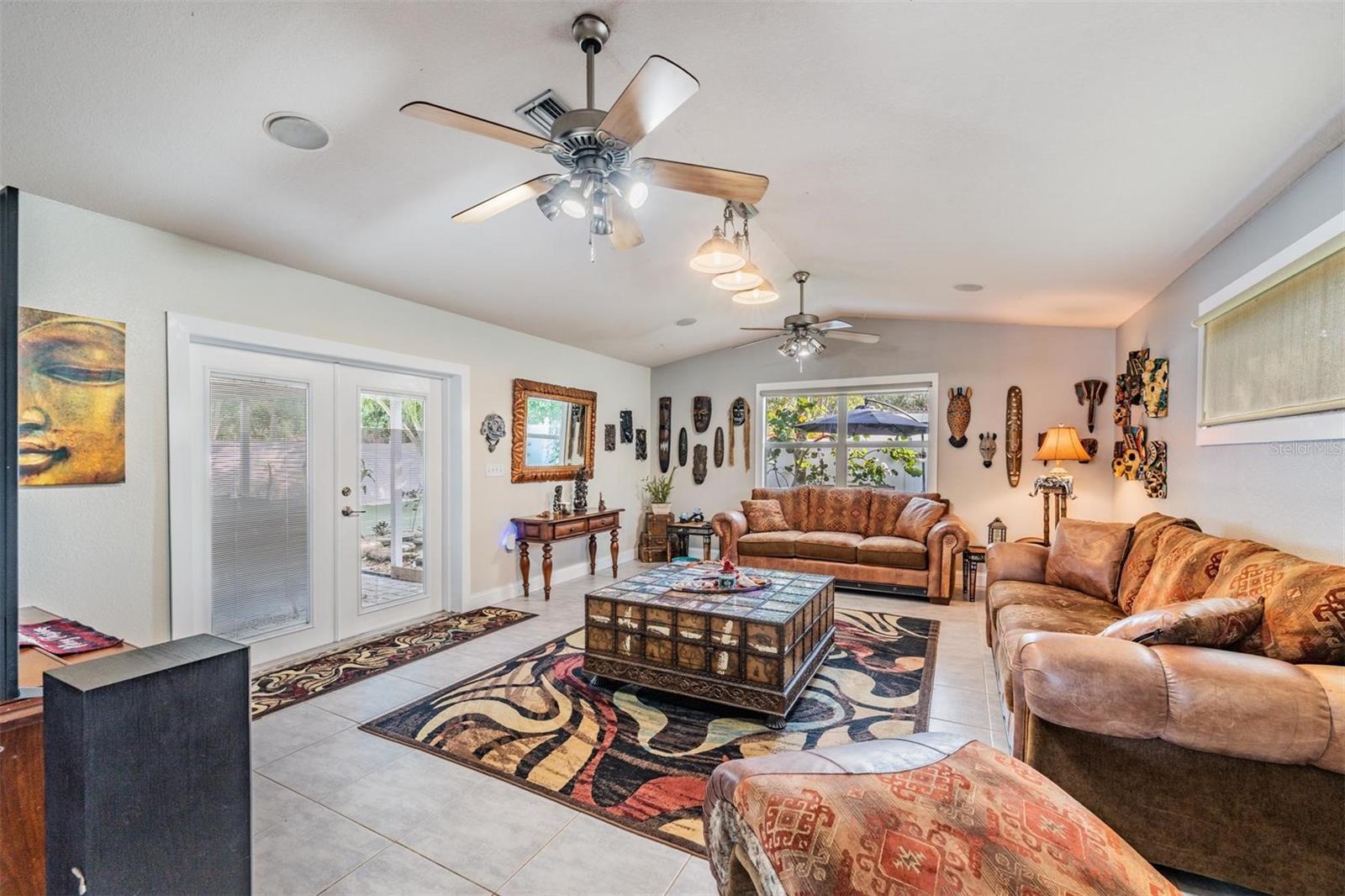 Image 20 of 52 For 9854 51st Avenue N