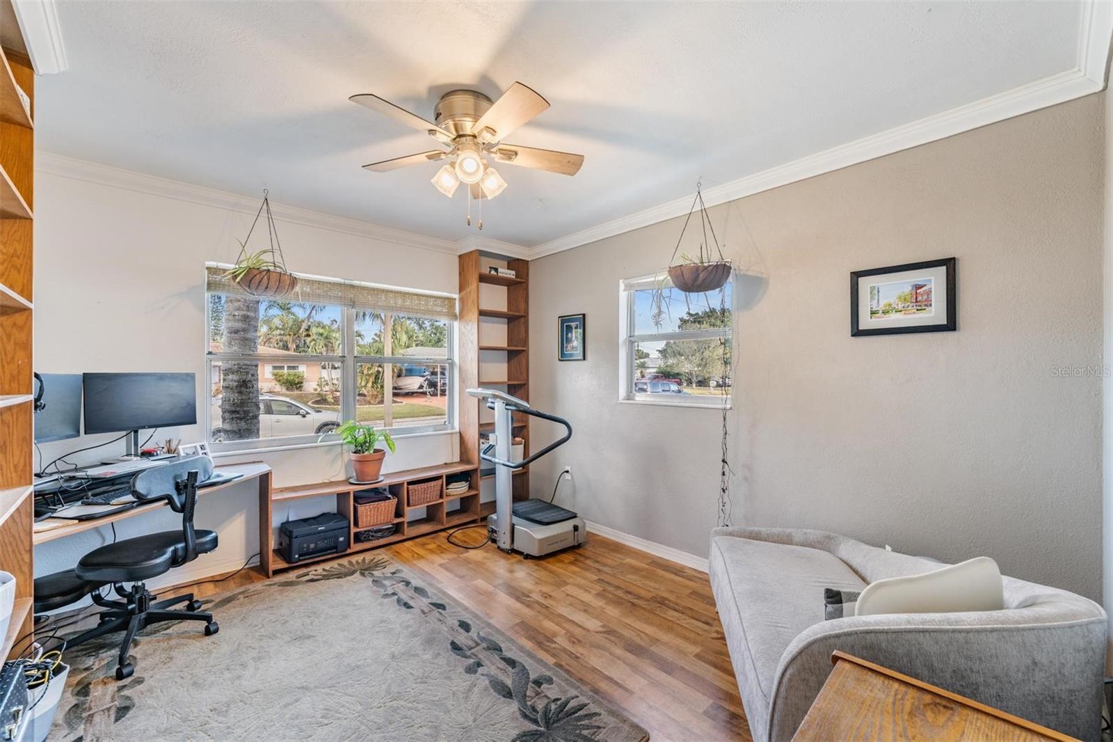 Image 25 of 52 For 9854 51st Avenue N