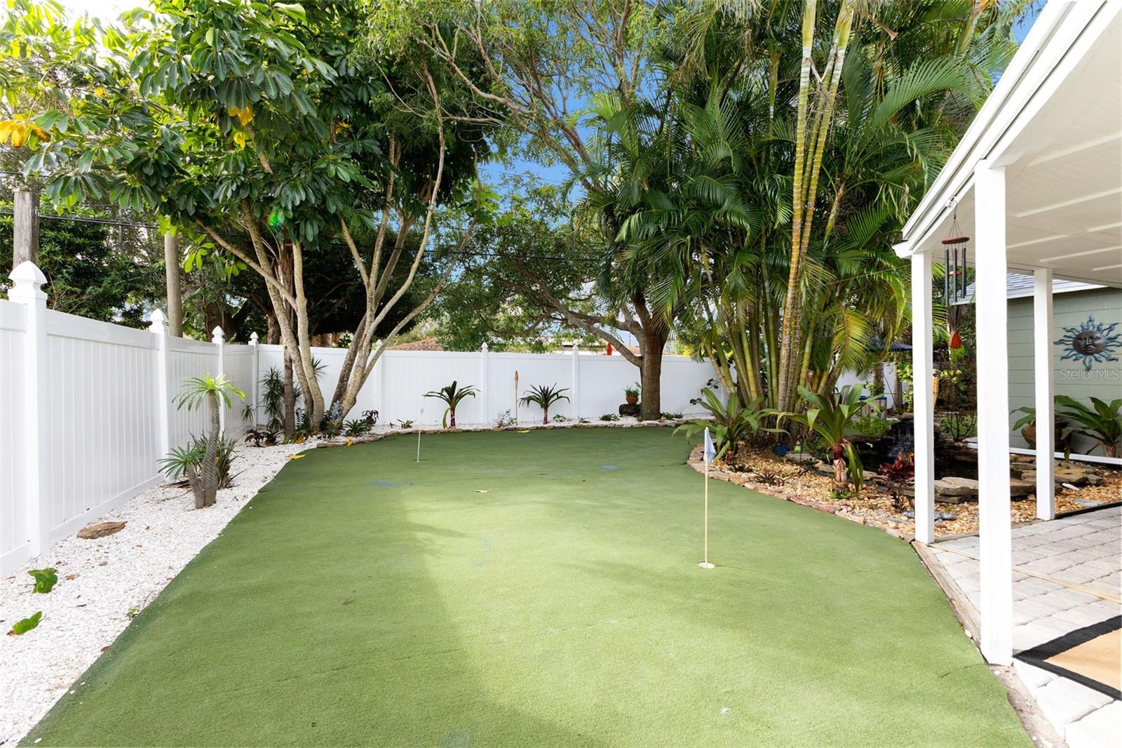 Image 38 of 52 For 9854 51st Avenue N