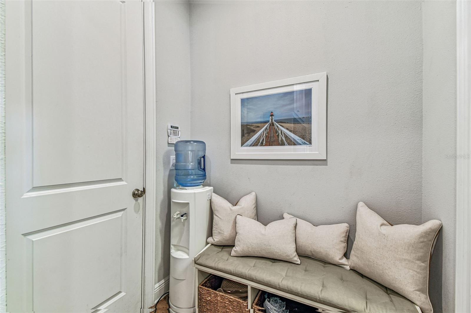 Image 35 of 74 For 4105 Corona Street