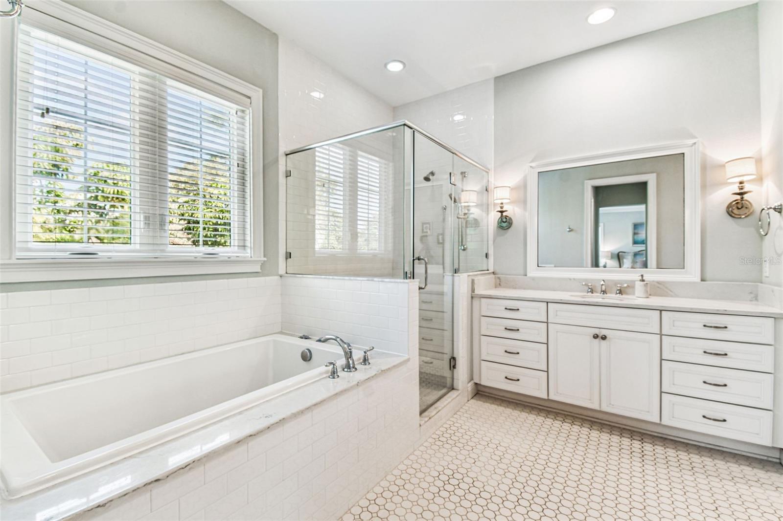 Image 48 of 74 For 4105 Corona Street