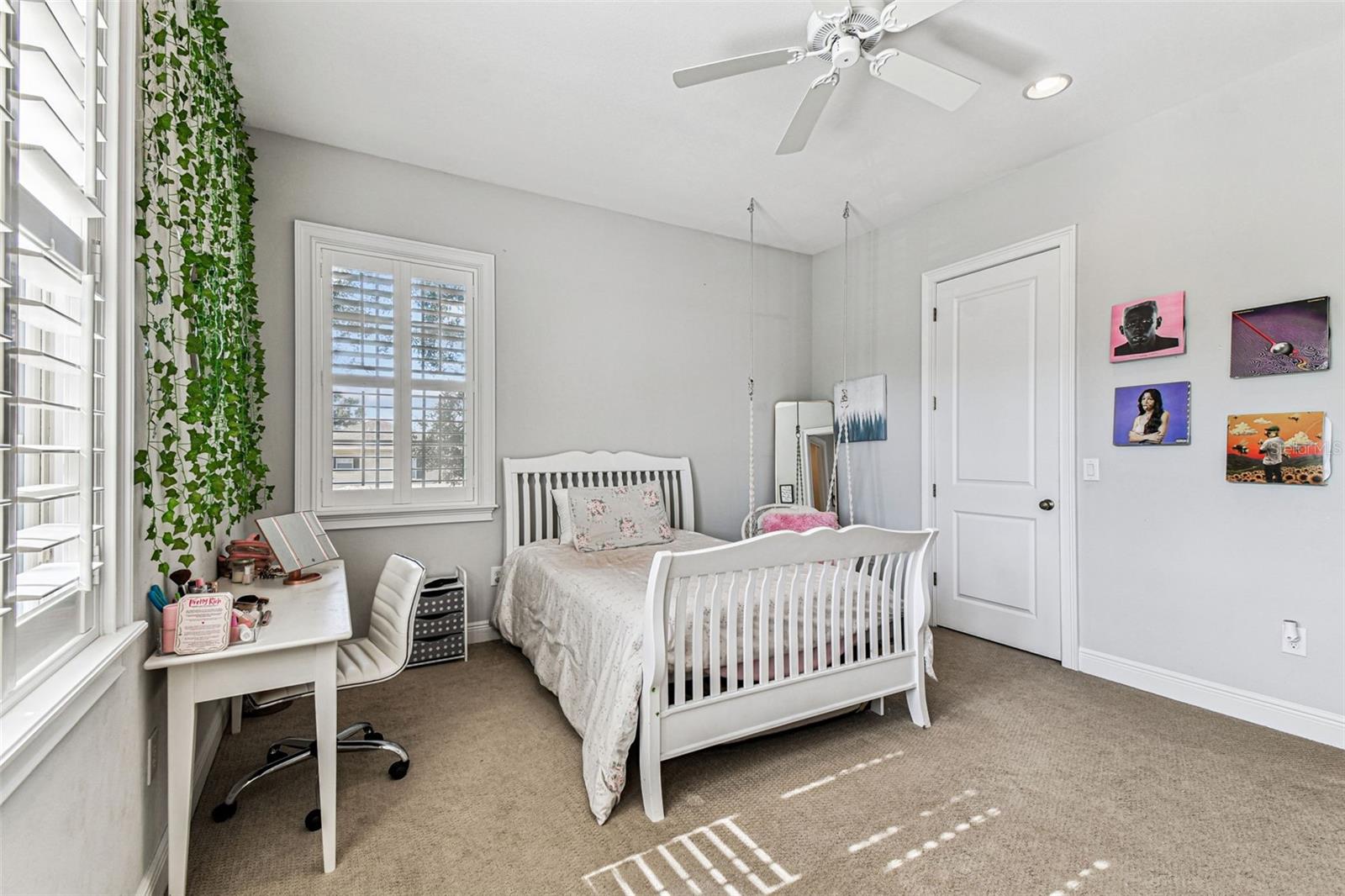 Image 55 of 74 For 4105 Corona Street